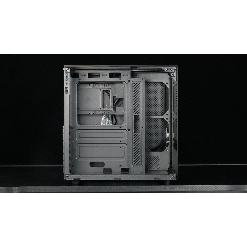 Фото  CBR Корпус ATX X800BK, без БП, Black [PCC-ATX-X800BK-WPSU]