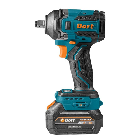 Фото  Bort ГАЙКОВЕРТ АККУМУЛЯТОРНЫЙ BORT BSR-21U (2х4АЧ+ЗУ) [93418477] { 800 Нм, 0-2700 об/мин, акб Li-Ion, аккумуляторная система Makita 18V LXT 18 В, вес 