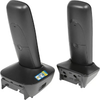 Фото  Panasonic KX-TG1612RUH (серый)  {Доп трубка в комплекте,АОН, Caller ID,12 мелодий звонка,поиск трубки}