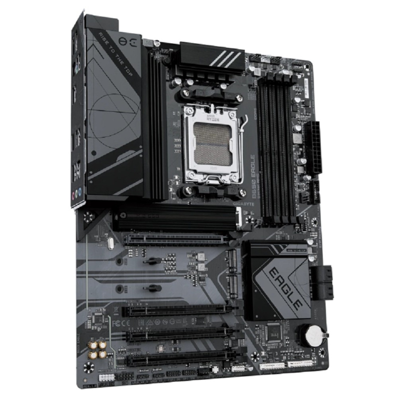 Фото  Gigabyte B650 EAGLE {AM5, B650, 4xDDR5 ATX AC`97 8ch(7.1) GbLAN RAID+HDMI+D  ATX}
