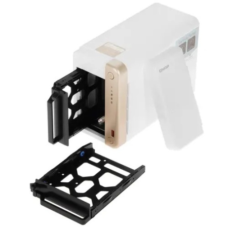 Фото  Qnap TS-262-4G 2-bay Сетевое хранилище NAS